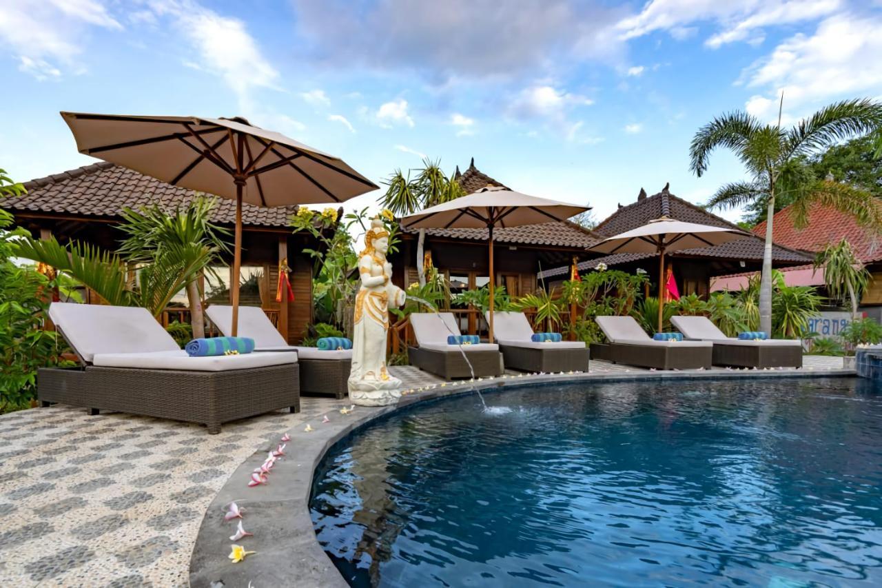 Отель Karang Mas Lembongan Экстерьер фото